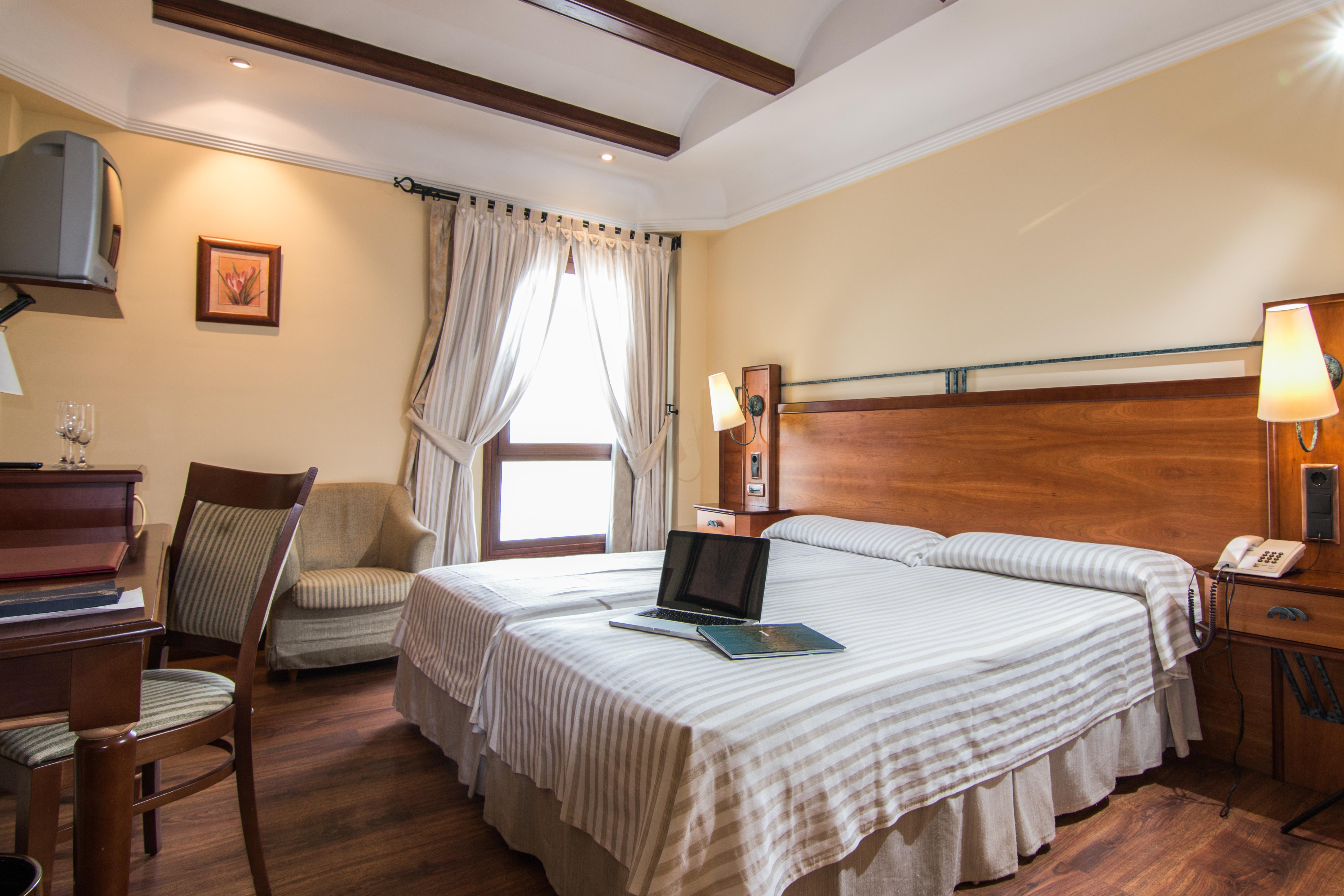 Hotel Abades Guadix Exterior foto